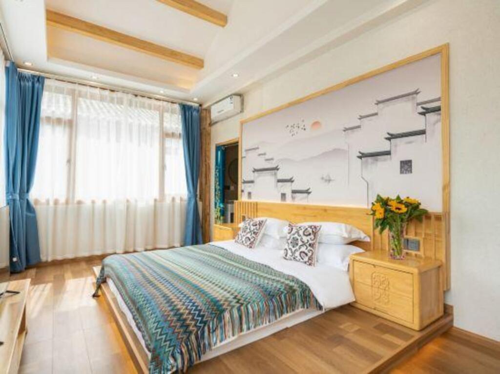 Лицзян: Lijiang Yijing Inn
