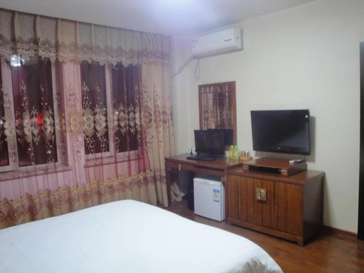 Муданьцзян: Mudanjiang Wan Zai Business Hotel
