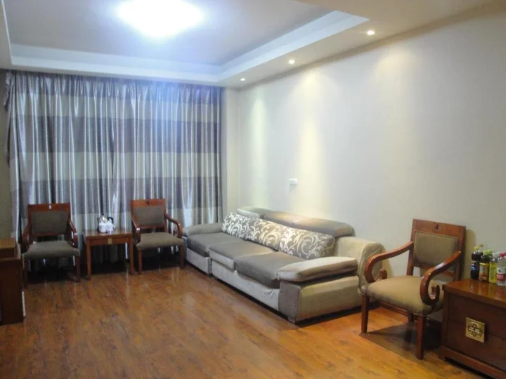 Муданьцзян: Mudanjiang Wan Zai Business Hotel