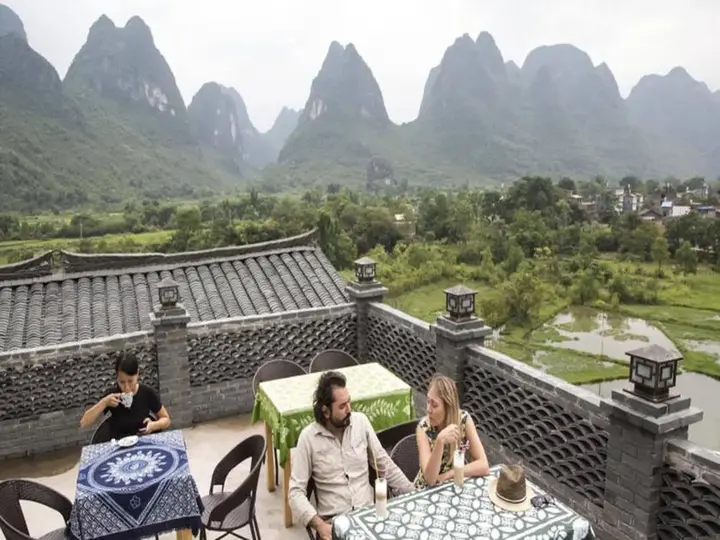 Яншо: Yangshuo Mountain Nest Boutique Hotel