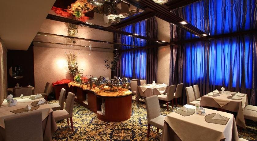 Харбин: Victories Hotel