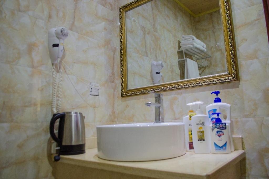 Цзючжайгоу: Tibetan Barley Hostel