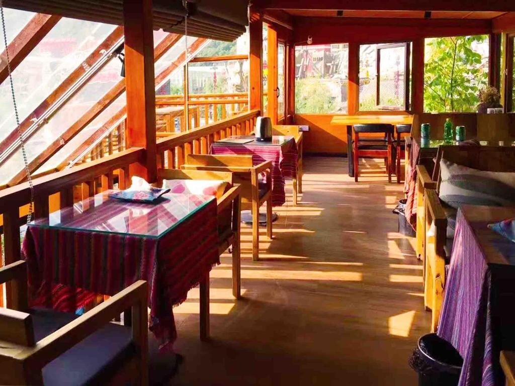 Цзючжайгоу: Tibetan Barley Hostel