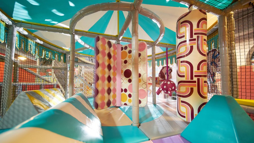 carousel image 4