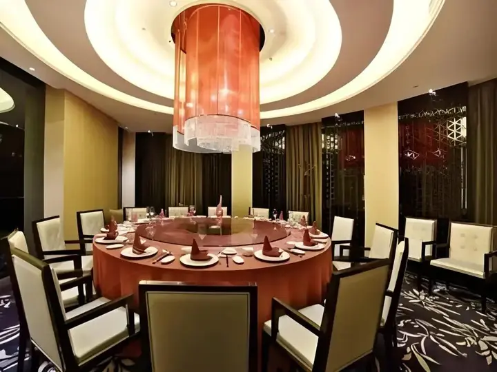 Нинбо: Ningbo East Harbour Hotel