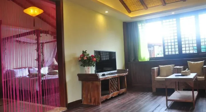 Лицзян: Lijiang Lou Lan Inn