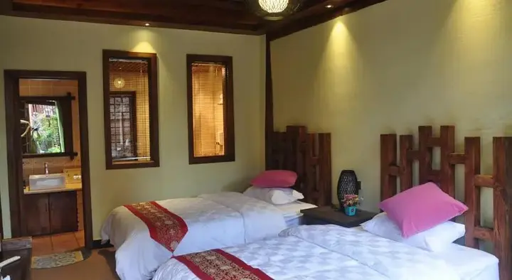 Лицзян: Lijiang Lou Lan Inn