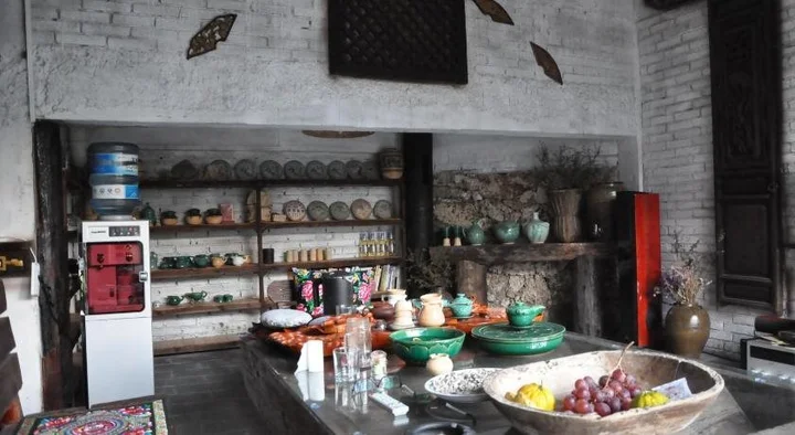 Лицзян: Lijiang Qinglu Courtyard Hotel