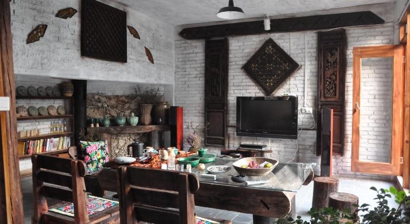 Лицзян: Lijiang Qinglu Courtyard Hotel