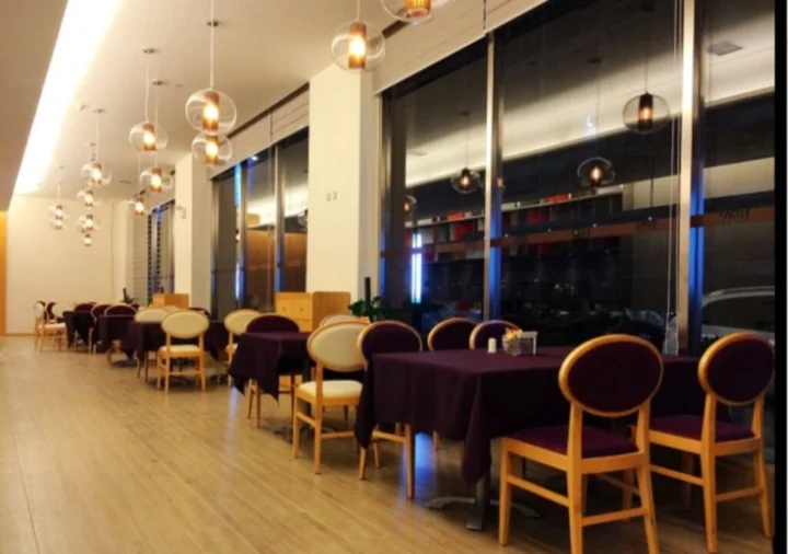 Нанкин: Atour Hotel