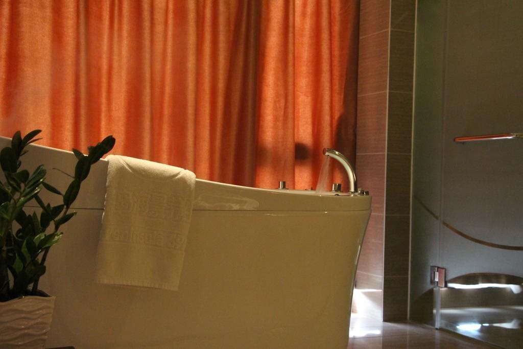 Дали: Jinsha Bandao Lakeview Yangsheng Hotel