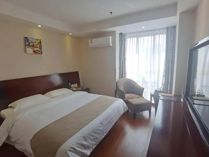 Тайчжоу: GreenTree Inn Taizhou Jingjiang Jiangping Road Shanghai City Business Hotel