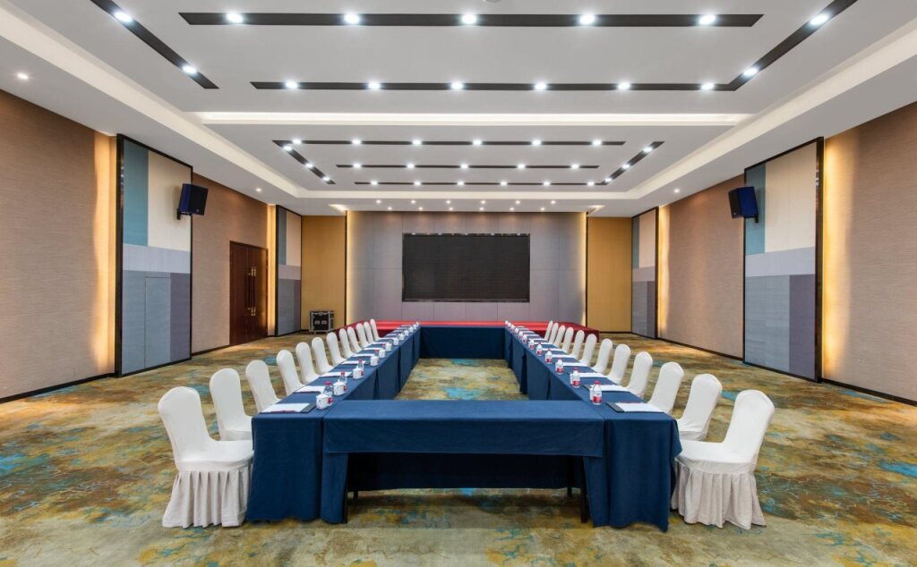 Чжэнчжоу: Holiday Inn Express Zhengzhou Airport
