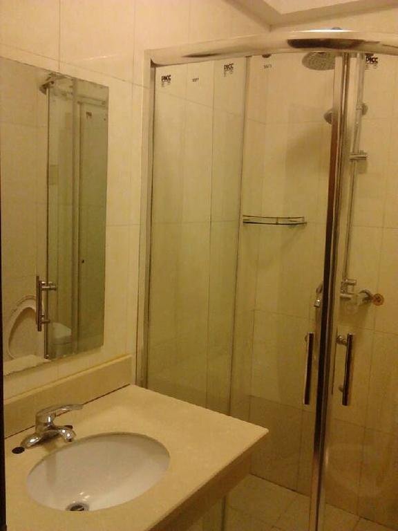 Чжанцзяцзе: Longyi Business Hotel