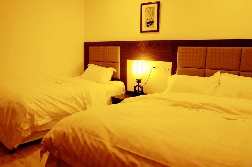 Чэнду: Chengdu Brocade Inn