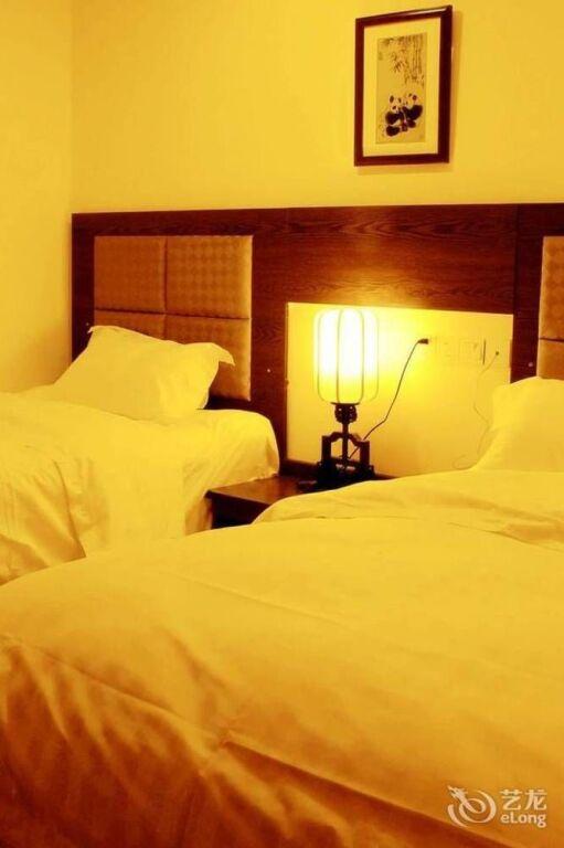 Чэнду: Chengdu Brocade Inn