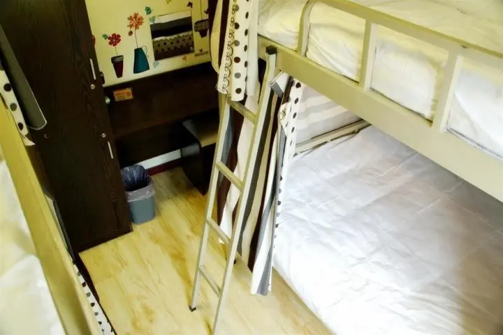 Чэнду: Chengdu Brocade Inn