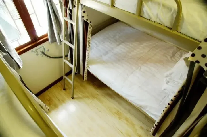 Чэнду: Chengdu Brocade Inn