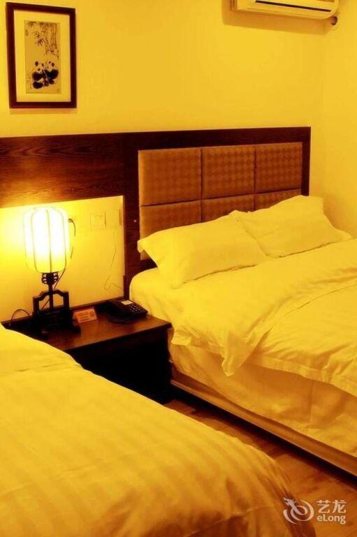 Чэнду: Chengdu Brocade Inn