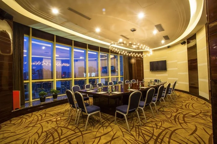 Чанша: Days Hotel and Suits China Town Changsha