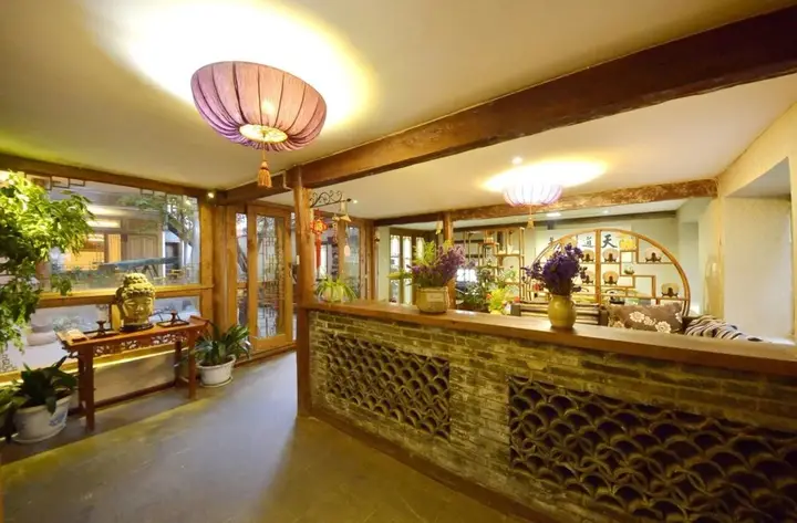 Lijiang Hua Qian Yue Xia Inn — фото 2