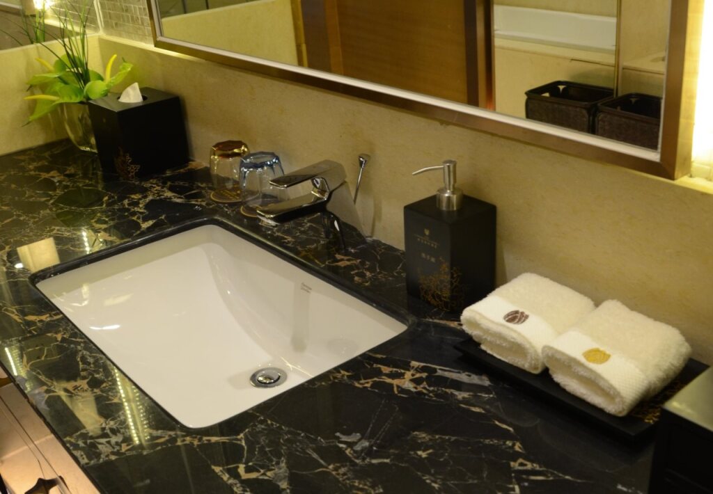 Чэнду: Lyhn International Hotel