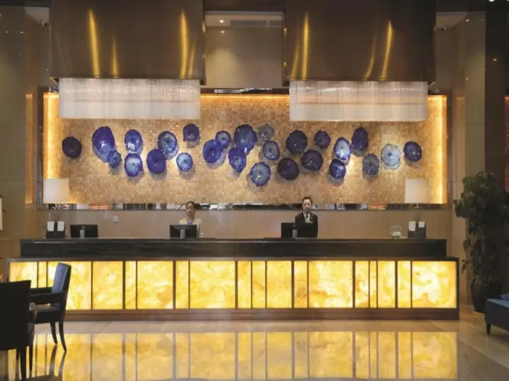 Чэнду: Lyhn International Hotel