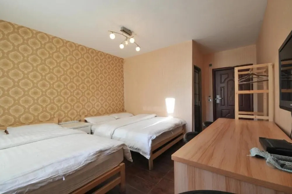Шангри-Ла: Shangri-La 3 are 3 resortel