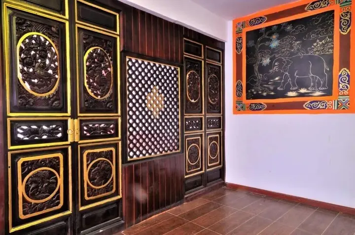 Шангри-Ла: Shangri-La 3 are 3 resortel