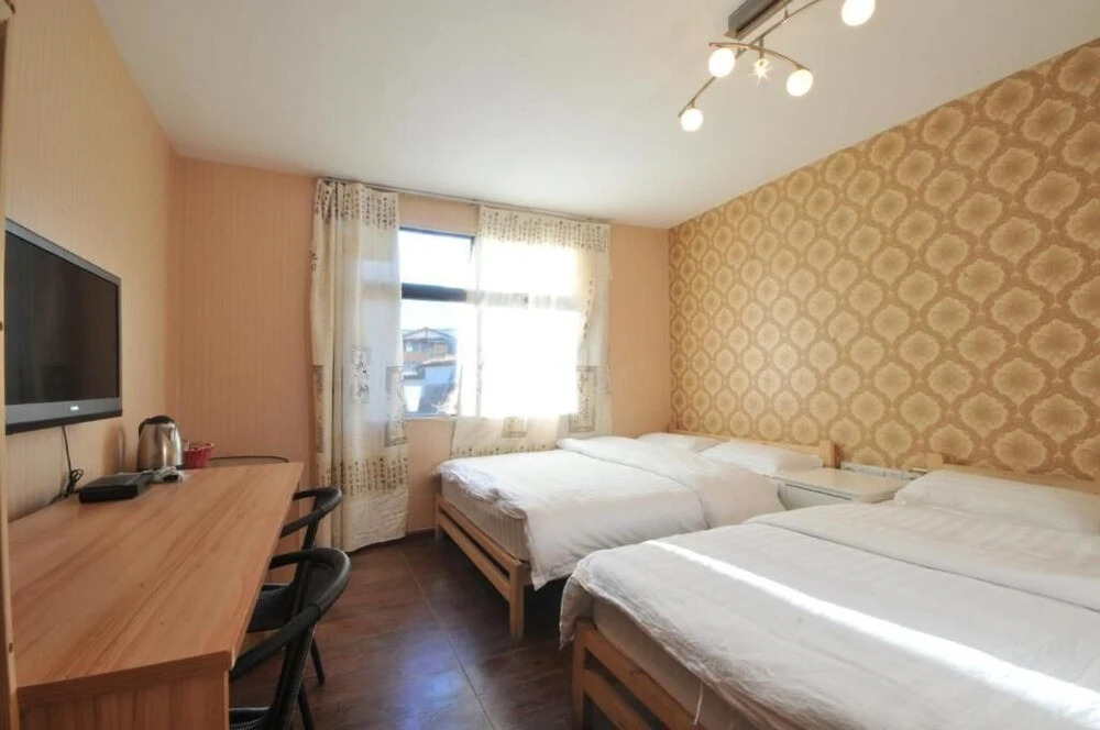 Шангри-Ла: Shangri-La 3 are 3 resortel