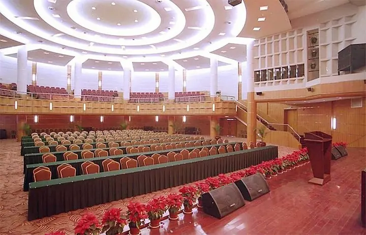 Тяньцзинь: Tianjin Tianbao International Hotel