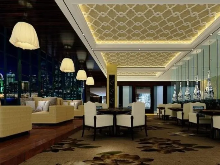 Циндао: Mingdu Gloria Plaza Hotel Qingdao