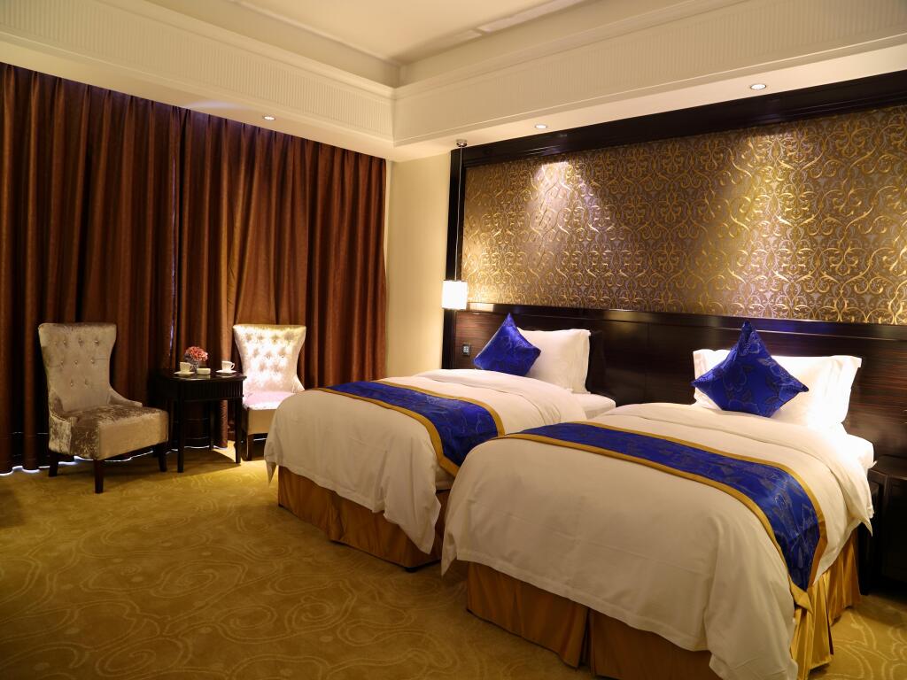 The Brocade Hotel — фото 4