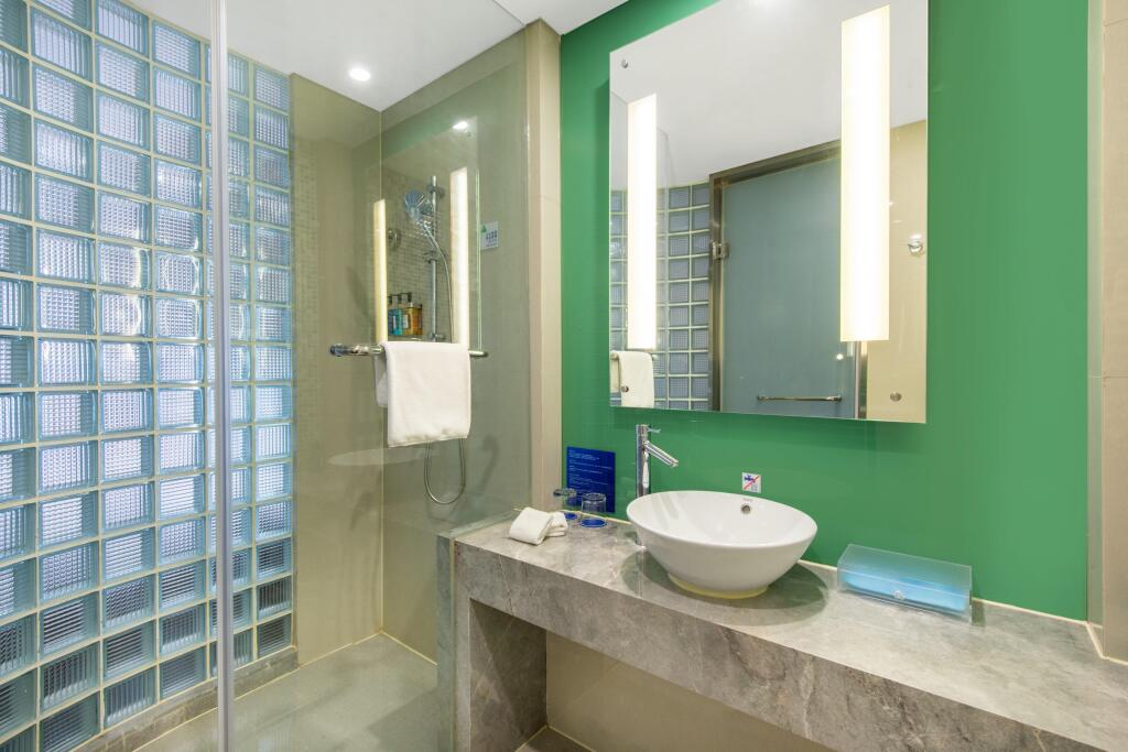 Ханчжоу: Holiday Inn Express Hangzhou Huanglong