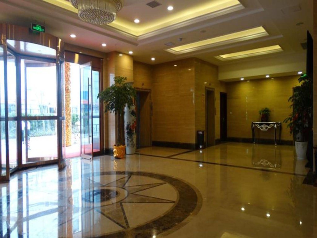 Шанхай: Shell Shanghai Pudong New District Zhongke Road Ho