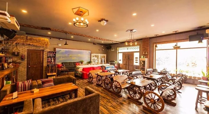 Пекин: Beijing Badaling Leo Great Wall Hostel