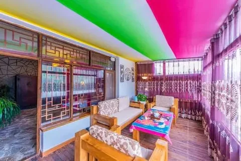 Пекин: Beijing Badaling Leo Great Wall Hostel