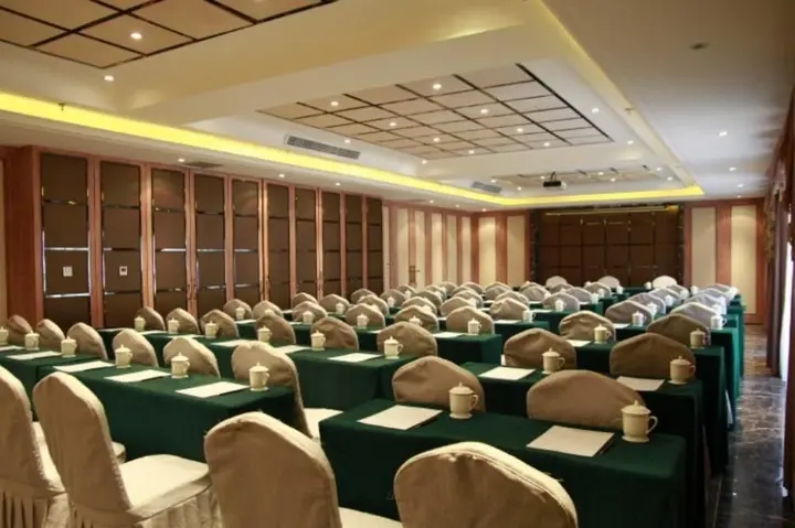 Сичан: Mareka Haihe International Hotel