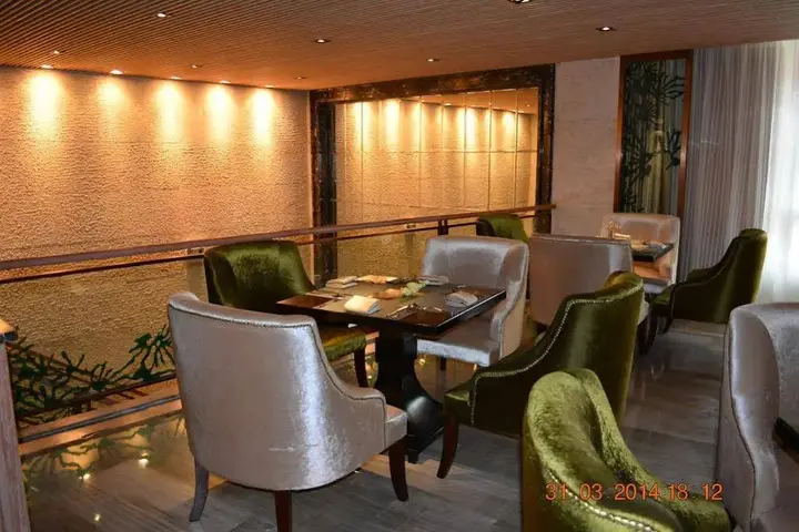 Сичан: Mareka Haihe International Hotel