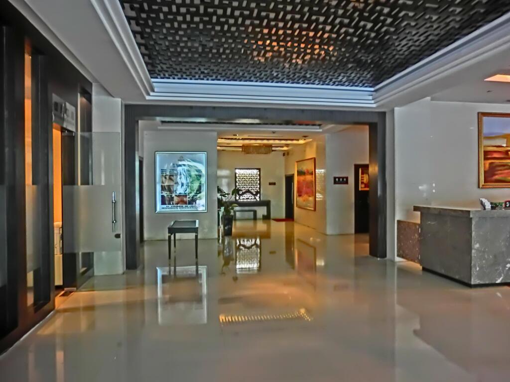 Шанхай: New Fortune Hotel Shanghai
