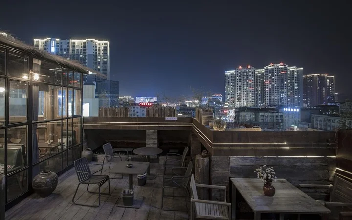 Чжанцзяцзе: Zhangjiajie Wang Yi Inn