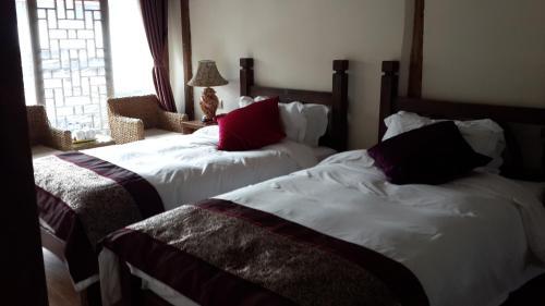 Лицзян: Lijiang Xianshe House