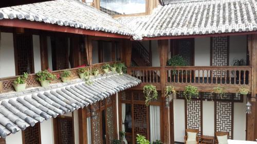 Лицзян: Lijiang Xianshe House