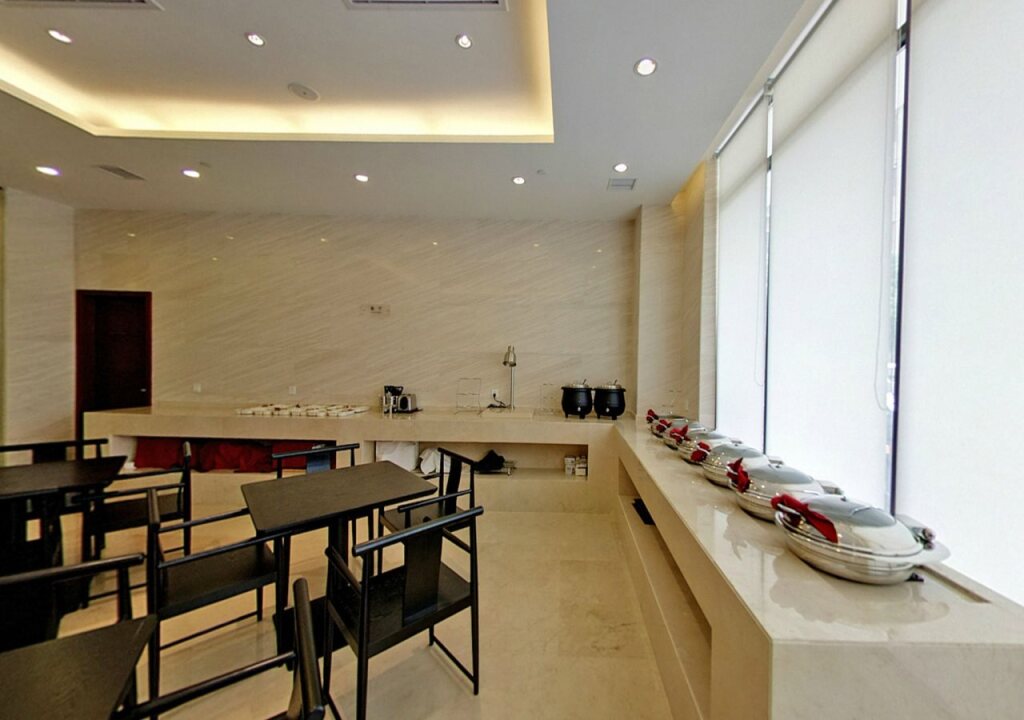 Ji Hotel Hongqiao Airport — фото 5