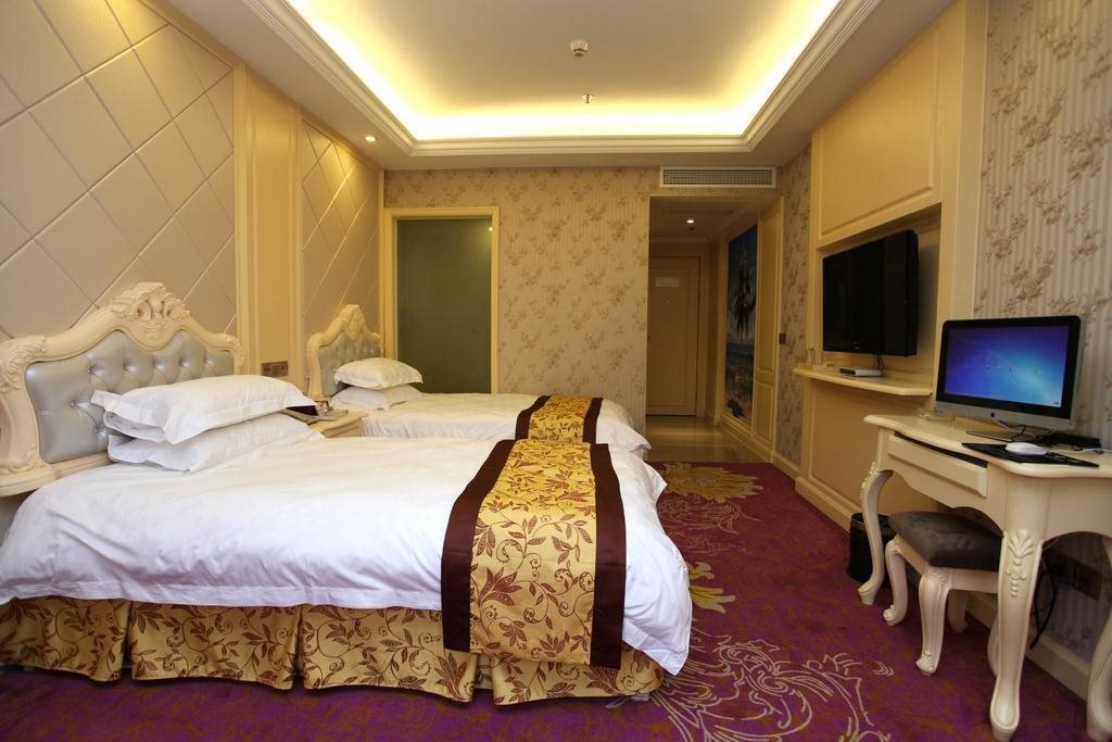 Иу: Kaimeilong Hotel