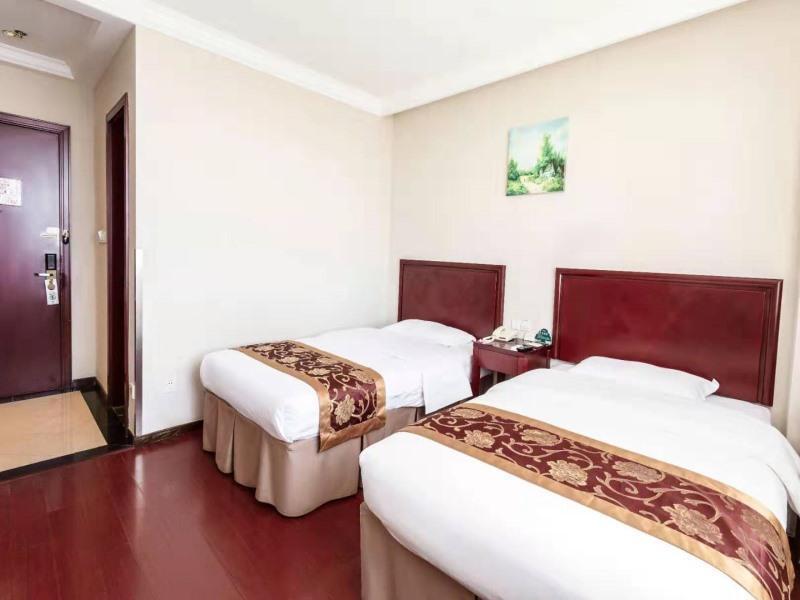 Шанхай: GreenTree Inn Shanghai Changxing Island Yuansha Business Hotel