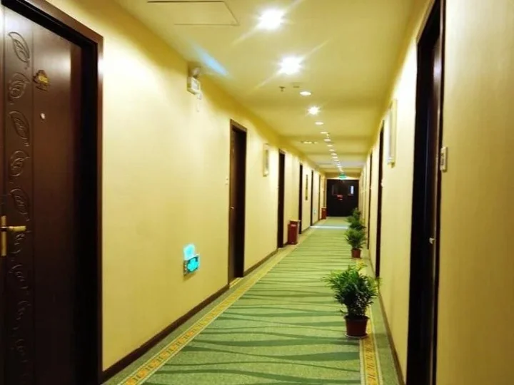 Шанхай: GreenTree Inn Shanghai Changxing Island Yuansha Business Hotel
