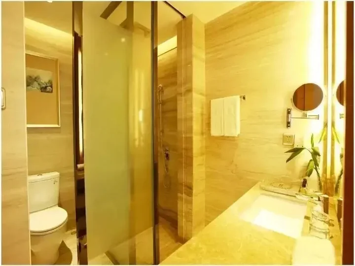 Чэнду: Chengdu Jingtong 101 Hotel