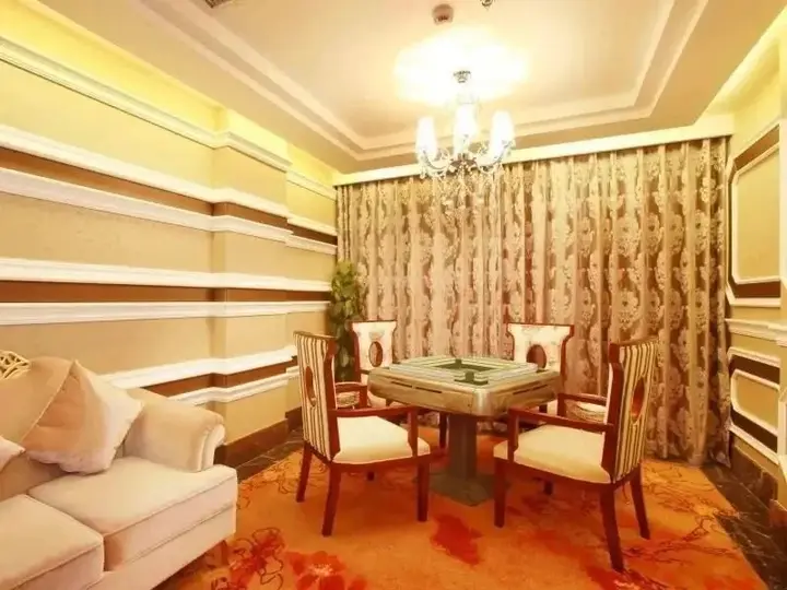 Чэнду: Chengdu Jingtong 101 Hotel