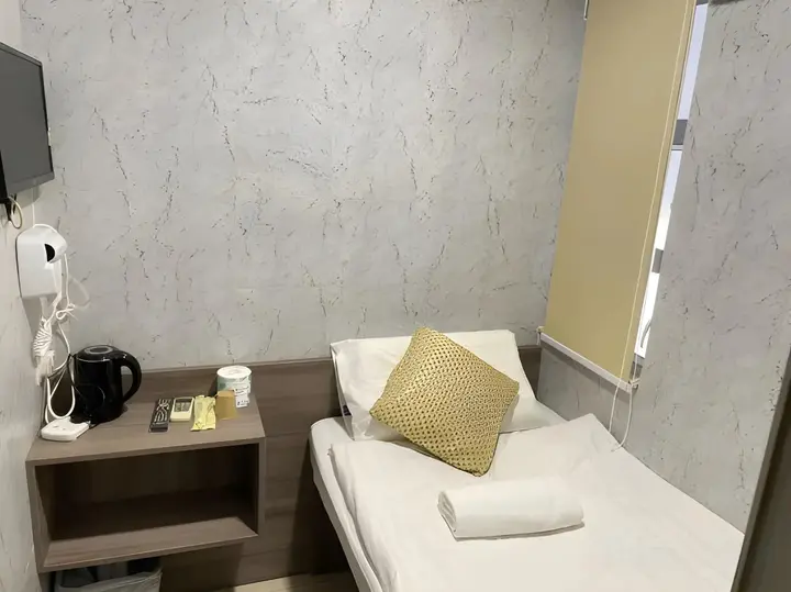 Коулун: Kong Hing Guest House